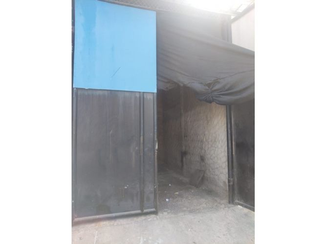 Bodega en arriendo en Urbanizacion La Playa, Barranquilla, 130 m² · foto 2 de 5