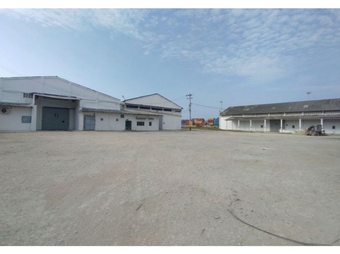 Bodega en arriendo en El Centro, Cartagena, 500 m² · foto 3 de 8