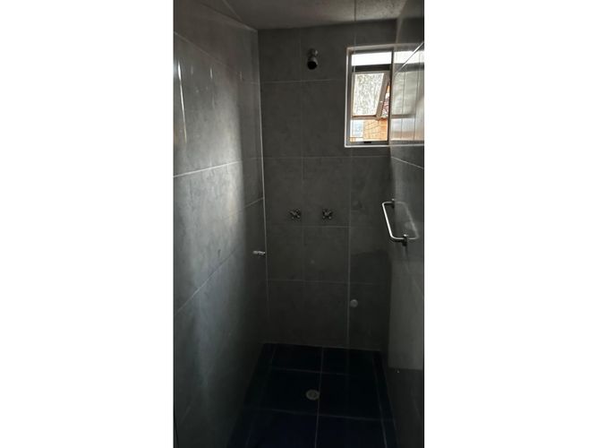 Casa de 4 alcobas en venta en Caqueta, La Estrella, 172 m² · foto 9 de 17