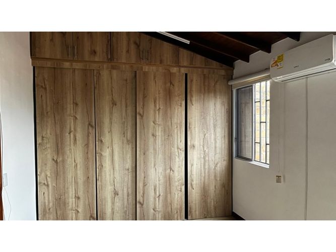 Casa de 4 alcobas en venta en Caqueta, La Estrella, 172 m² · foto 15 de 17