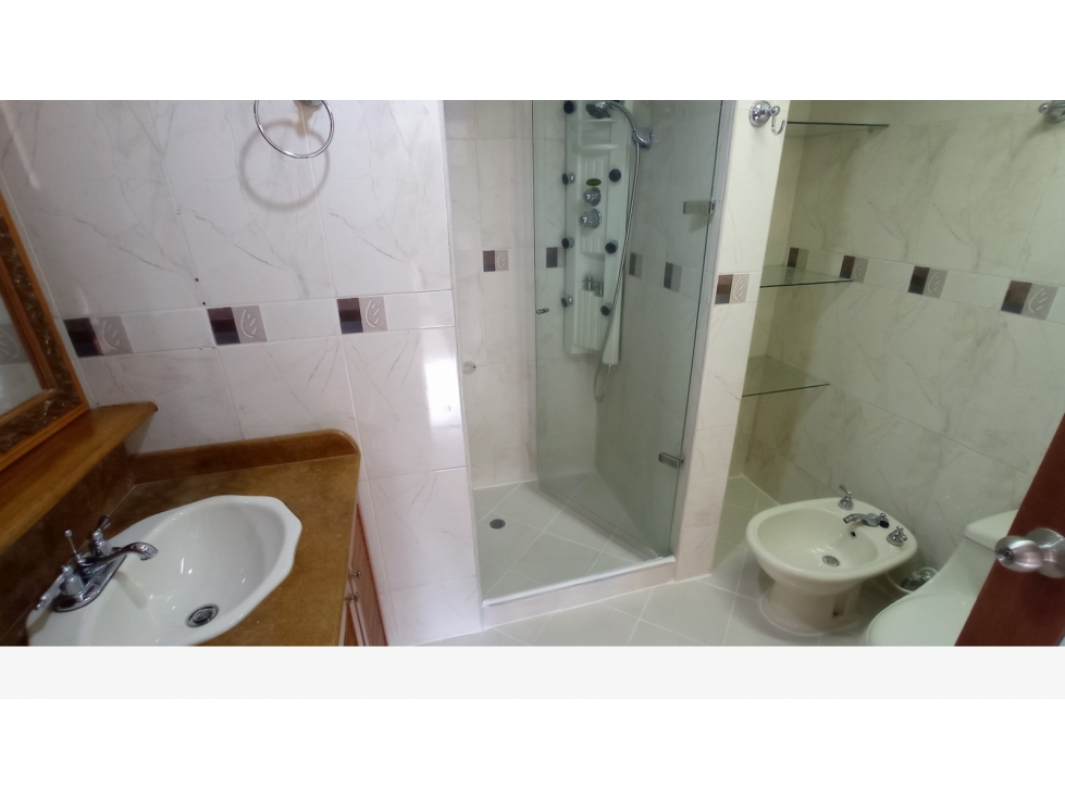 Apartamento en venta en Milla De Oro, Medellín · foto 4 de 22
