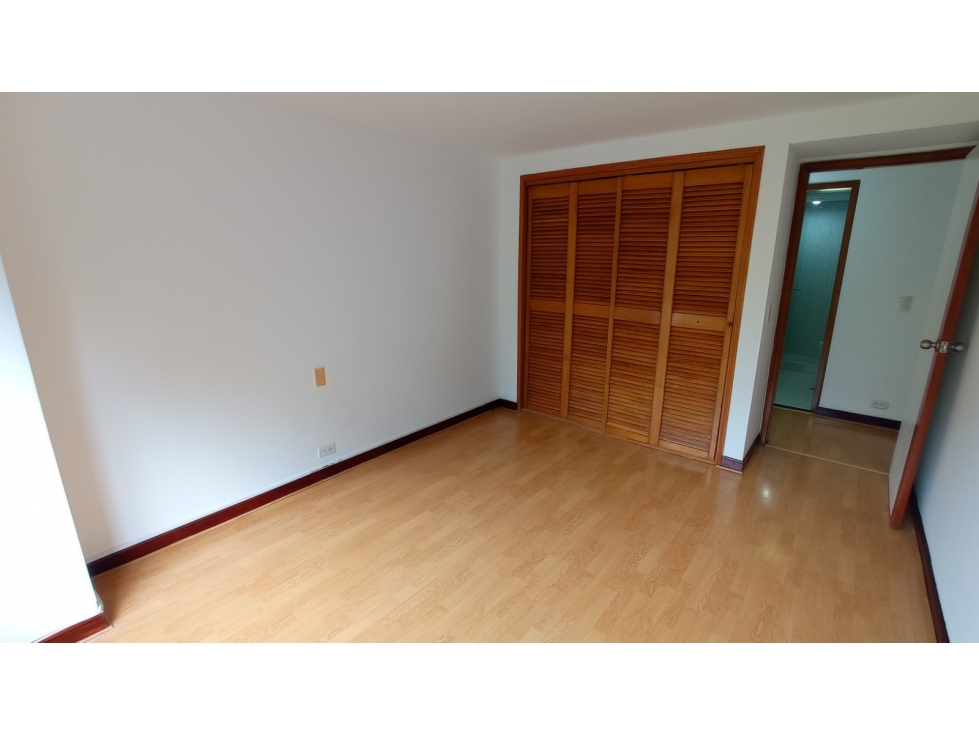 Apartamento en venta en Milla De Oro, Medellín · foto 6 de 22