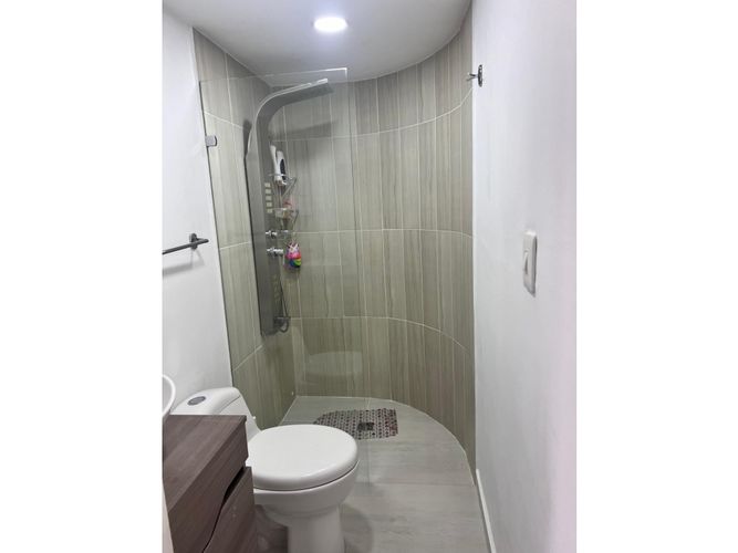 Apartaestudio en arriendo en U.D. Atanasio Girardot, Medellín, 60 m² · foto 9 de 11