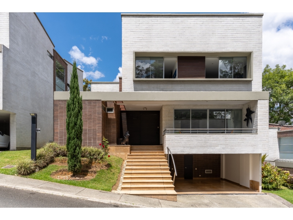 Casa en Arriendo en San Lucas, Medellín