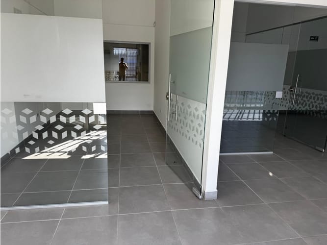 Bodega en arriendo en Monteazul, Sabaneta, 1100 m² · foto 5 de 8
