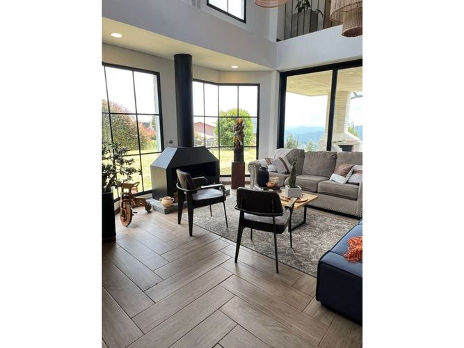 Casa de 4 alcobas en venta en Altos Del Escobero, Medellín, 245 m² · foto 12 de 17