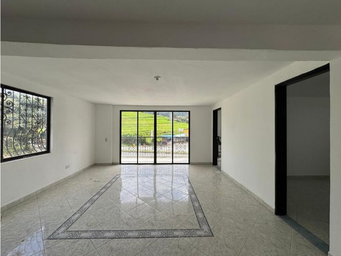 Bodega en arriendo en La Hondita, Guarne, 480 m² · foto 5 de 14