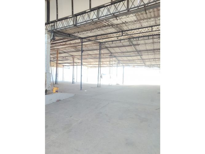 Bodega en arriendo en Carrizal, Barranquilla, 800 m² · foto 6 de 7