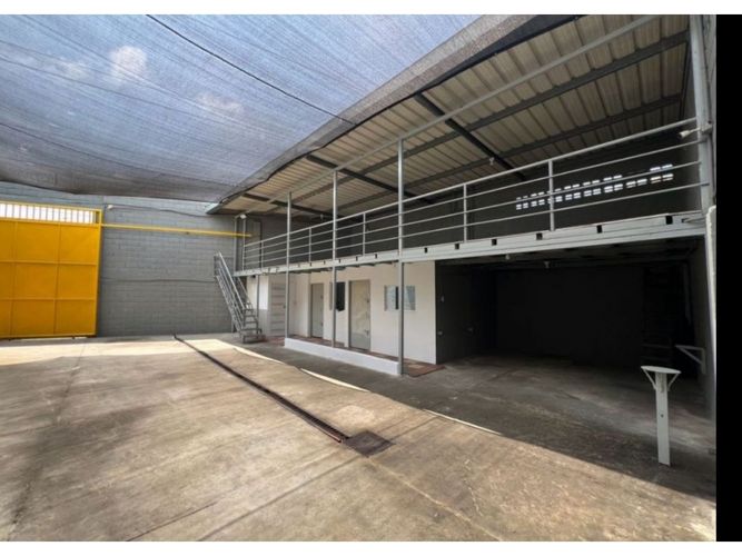 Bodega en arriendo en San Carlos, Barranquilla, 300 m² · foto 9 de 12
