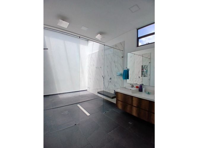 Casa de 3 alcobas en venta en Llano Grande, Rionegro, 523 m² · foto 11 de 13