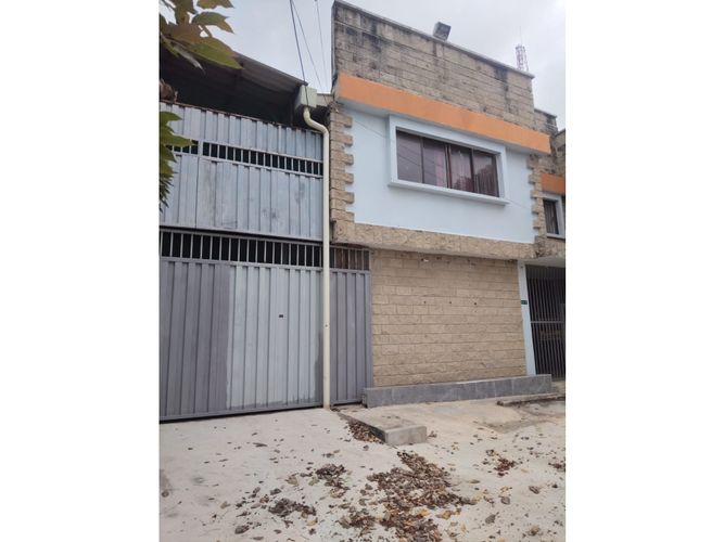 Bodega en arriendo en San Carlos, Barranquilla, 1600 m² · foto 2 de 17