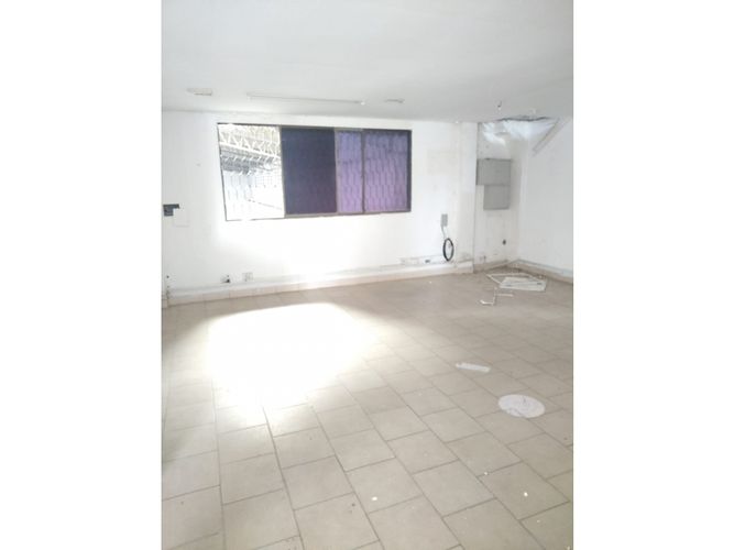 Bodega en arriendo en San Carlos, Barranquilla, 1600 m² · foto 7 de 17