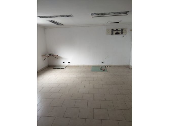 Bodega en arriendo en San Carlos, Barranquilla, 1600 m² · foto 10 de 17
