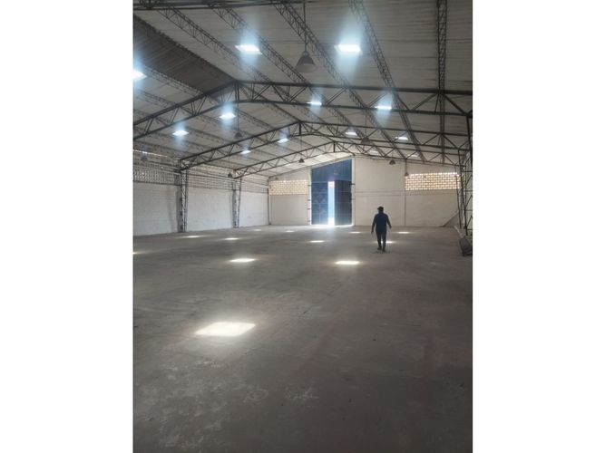 Bodega en arriendo en San Pedro, Barranquilla, 700 m² · foto 6 de 6