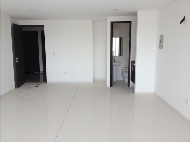 Oficina en arriendo en La Concepcion, Barranquilla, 50 m² · foto 3 de 6