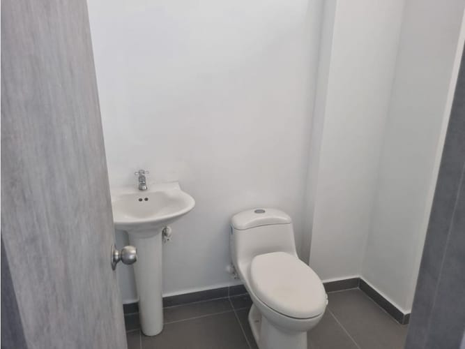 Local en venta en Primavera, Manizales, 175 m² · foto 8 de 8