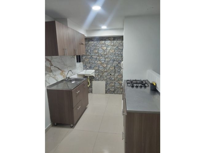 Apartamento de 2 alcobas en arriendo en Cr. Torre De Las Antillas, Barranquilla, 54 m² · foto 3 de 10