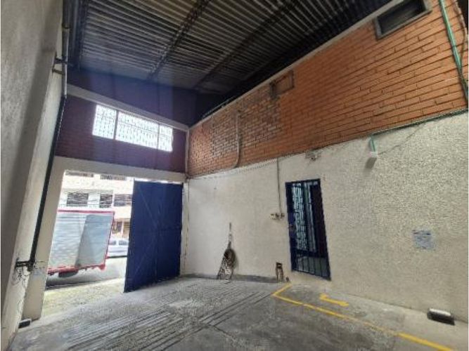 Bodega en venta en Las Mercedes, Itagüí, 1581 m² · foto 3 de 24