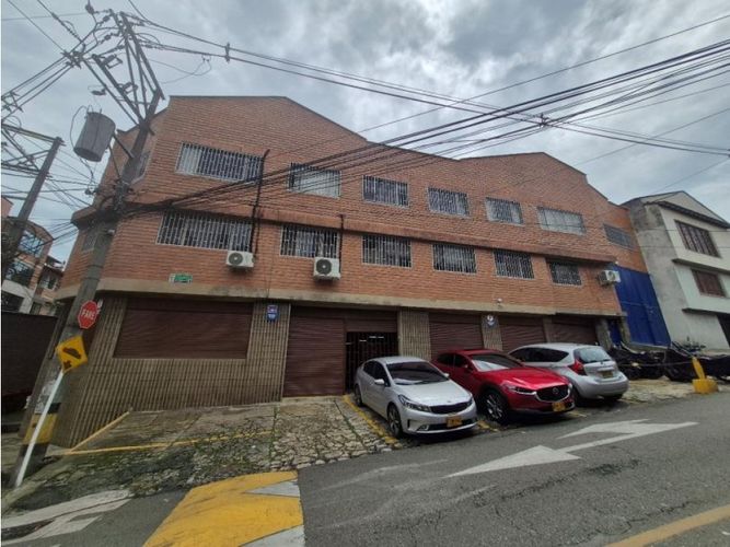 Bodega en venta en Las Mercedes, Itagüí, 1581 m² · foto 9 de 24