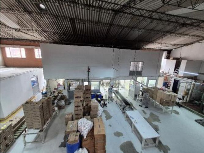 Bodega en venta en Las Mercedes, Itagüí, 1581 m² · foto 13 de 24