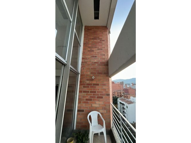 Apartamento de 4 alcobas en venta en Bolivariana, Medellín, 230 m² · foto 7 de 10