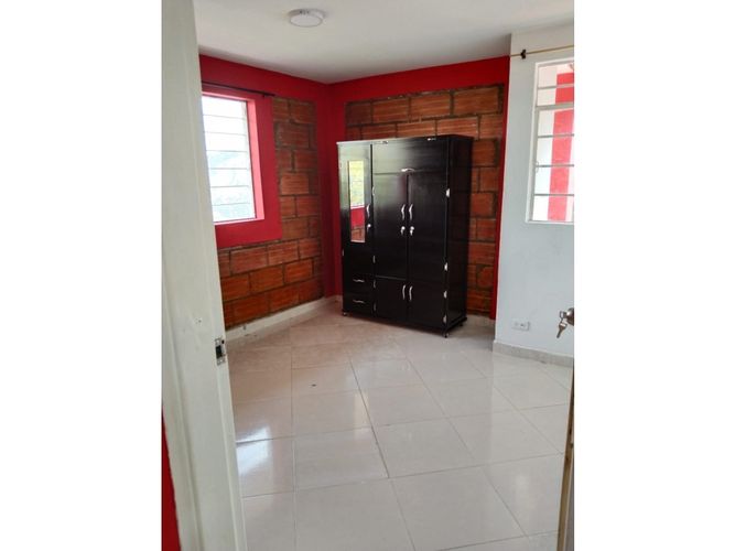 Casa de 6 alcobas en venta en Cabecera Urbana San Cristobal, Medellín, 500 m² · foto 17 de 24