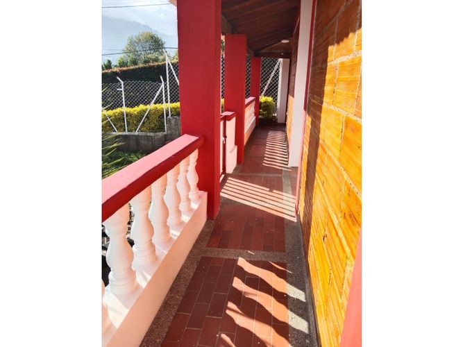 Casa de 6 alcobas en venta en Cabecera Urbana San Cristobal, Medellín, 500 m² · foto 20 de 24