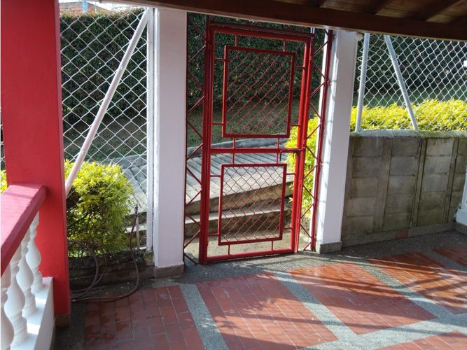 Casa de 6 alcobas en venta en Cabecera Urbana San Cristobal, Medellín, 500 m² · foto 21 de 24