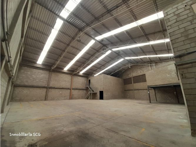 Bodega en arriendo en Villa San Pedro Iii, Barranquilla, 1024 m² · foto 7 de 24
