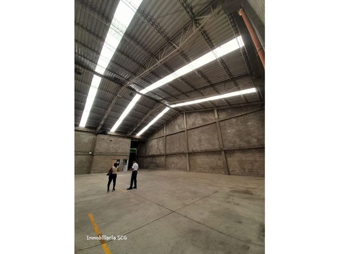 Bodega en arriendo en Villa San Pedro Iii, Barranquilla, 1024 m² · foto 8 de 24