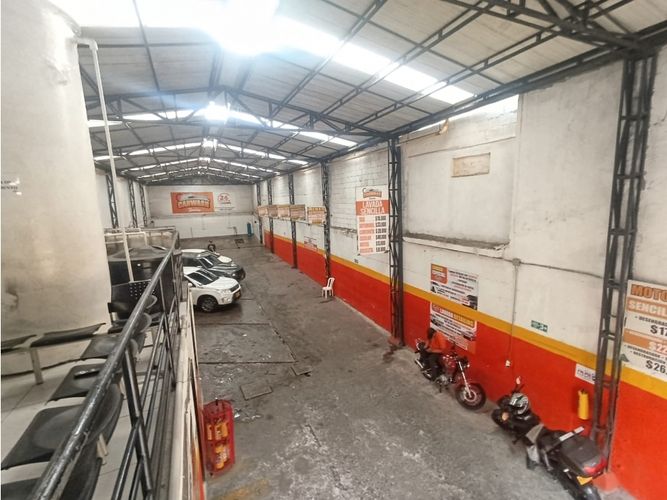 Bodega en venta en Boston, Medellín, 370 m² · foto 11 de 18