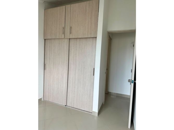 Apartamento de 3 alcobas en venta en Antonio Nariño, Medellín, 74 m² · foto 7 de 14