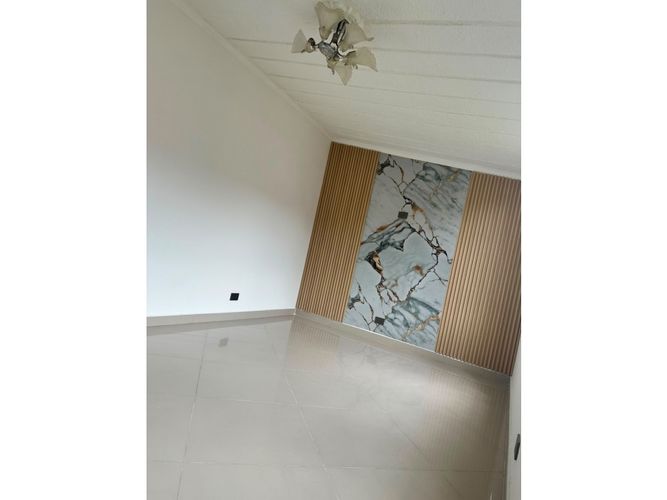 Apartamento de 3 alcobas en venta en Antonio Nariño, Medellín, 74 m² · foto 10 de 14