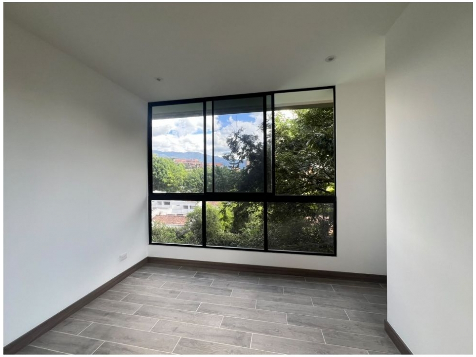 Apartamento en venta en El Poblado, Medellín · foto 9 de 16