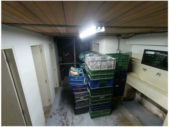 Bodega en venta en Bombona No.1, Medellín, 500 m² · foto 8 de 12