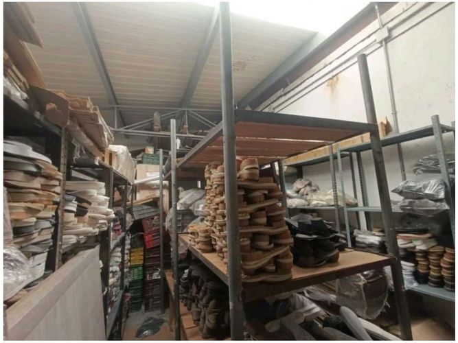 Bodega en arriendo en Bombona No.1, Medellín, 500 m² · foto 10 de 12