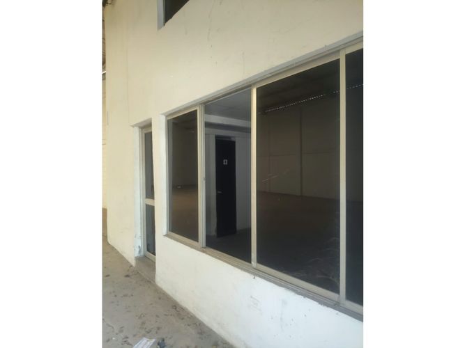 Bodega en arriendo en Las Estrellas, Barranquilla, 450 m² · foto 5 de 6