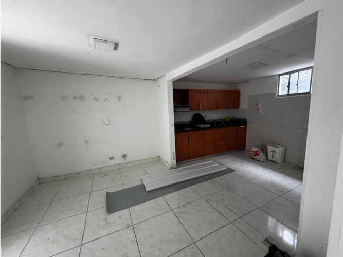 Casa de 3 alcobas en venta en Lorena, Medellín, 130 m² · foto 3 de 12