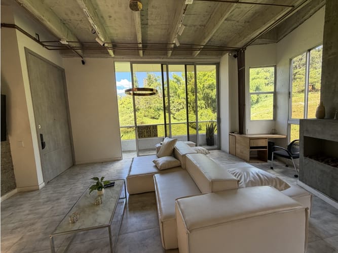 Apartamento de 2 alcobas en venta en Las Antillas, Envigado, 300 m² · foto 4 de 22