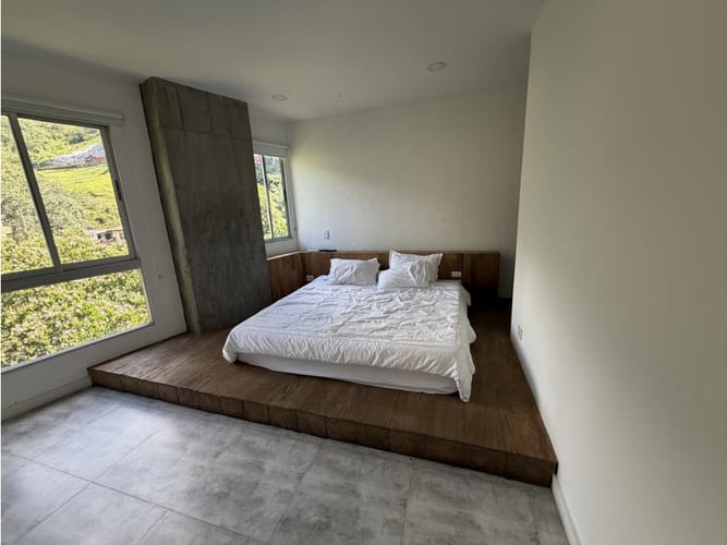 Apartamento de 2 alcobas en venta en Las Antillas, Envigado, 300 m² · foto 7 de 22