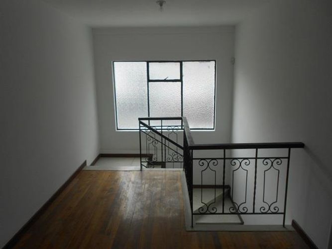 Casa de 4 alcobas en venta en El Lago, Bogotá, 213 m² · foto 3 de 7