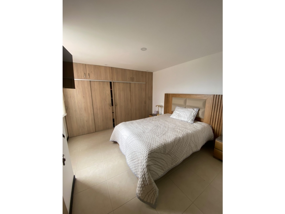 Apartamento en venta en Calasanz, Medellín · foto 3 de 12