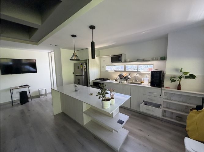 Apartaestudio en venta en San Marcos, Envigado, 90 m² · foto 1 de 14