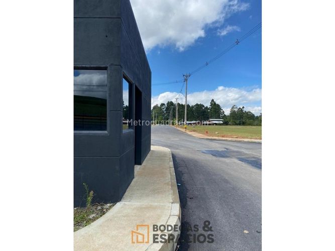 Lote en venta en El Porvenir, Rionegro, 3000 m² · foto 6 de 13