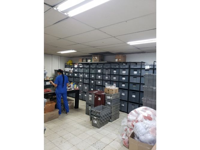 Bodega en venta en Perpetuo Socorro, Medellín, 926 m² · foto 8 de 8