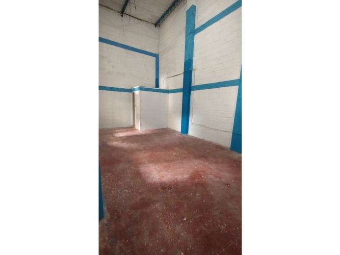 Bodega en arriendo en Las Estrellas, Barranquilla, 580 m² · foto 9 de 11