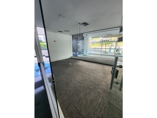 Local en arriendo en Patio Bonito, Medellín, 285 m² · foto 7 de 13