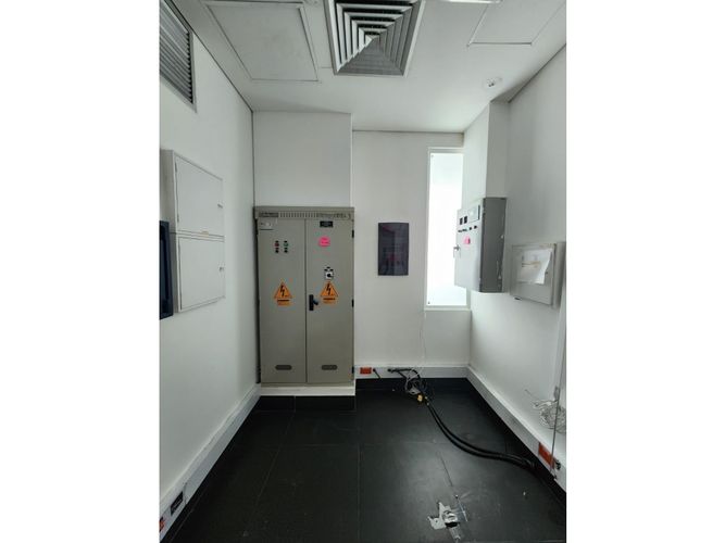 Local en arriendo en Patio Bonito, Medellín, 285 m² · foto 10 de 13