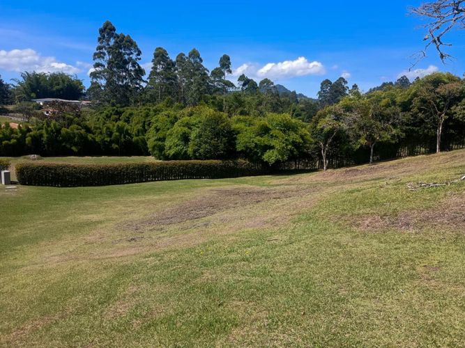 Lote en venta en Vilachuaga, Rionegro, 3000 m² · foto 2 de 9