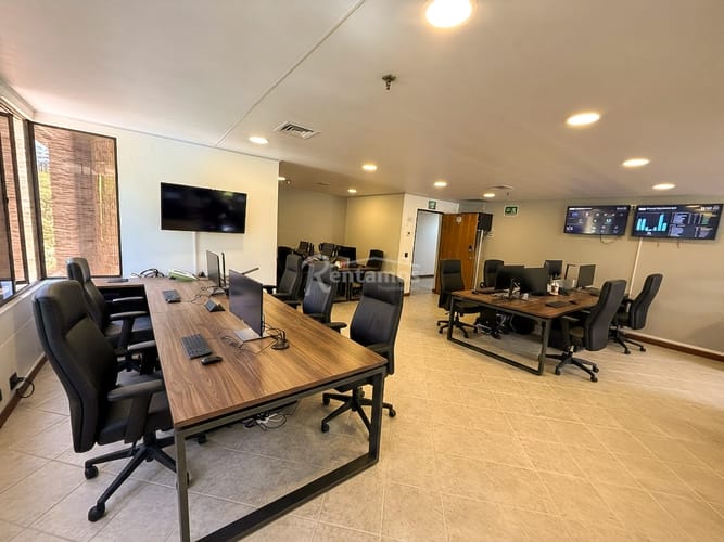 Oficina en arriendo en Milla De Oro, Medellín, 68 m² · foto 13 de 21